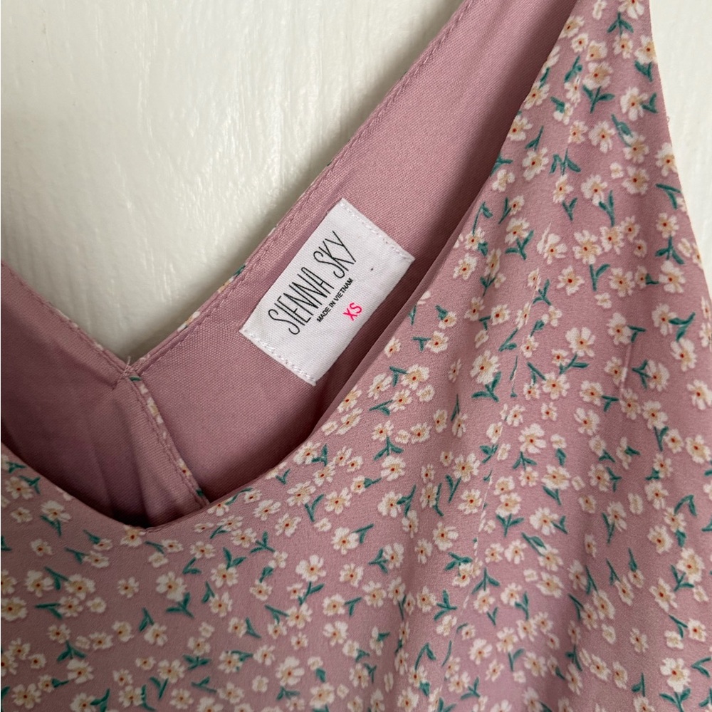 Sienna Sky Dusty Pink Floral V-Neck Midi Dress - Picture 3 of 3